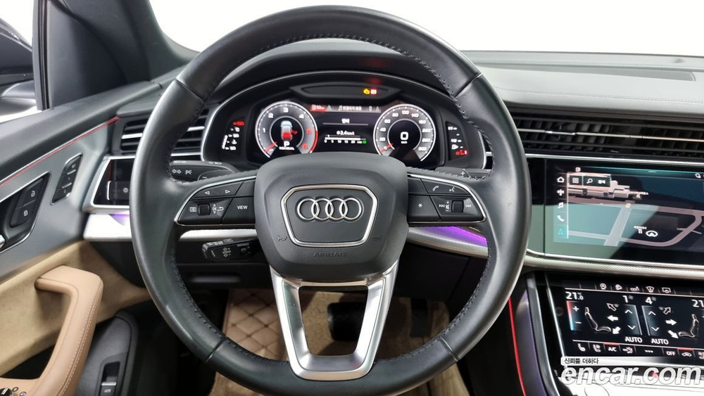 Audi Q8 45 TDI Quattro Premium (06.2020)