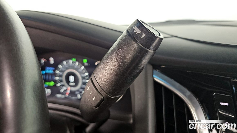 Cadillac Escalade 6.2 (12.2019)