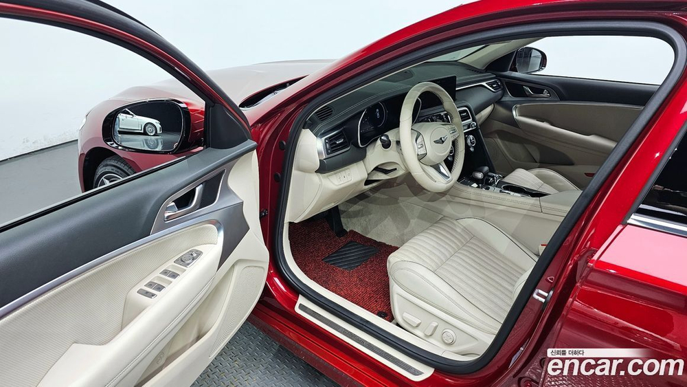 Genesis The New G70 Бензин 2.0T 4WD (10.2021)