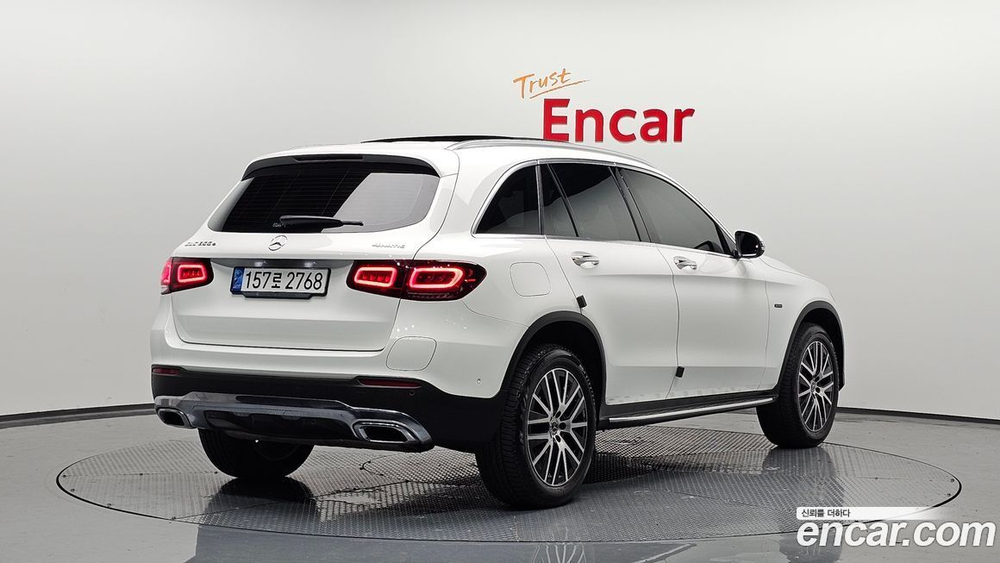 Mercedes-Benz GLC-Class X253 GLC300e 4MATIC (05.2021)