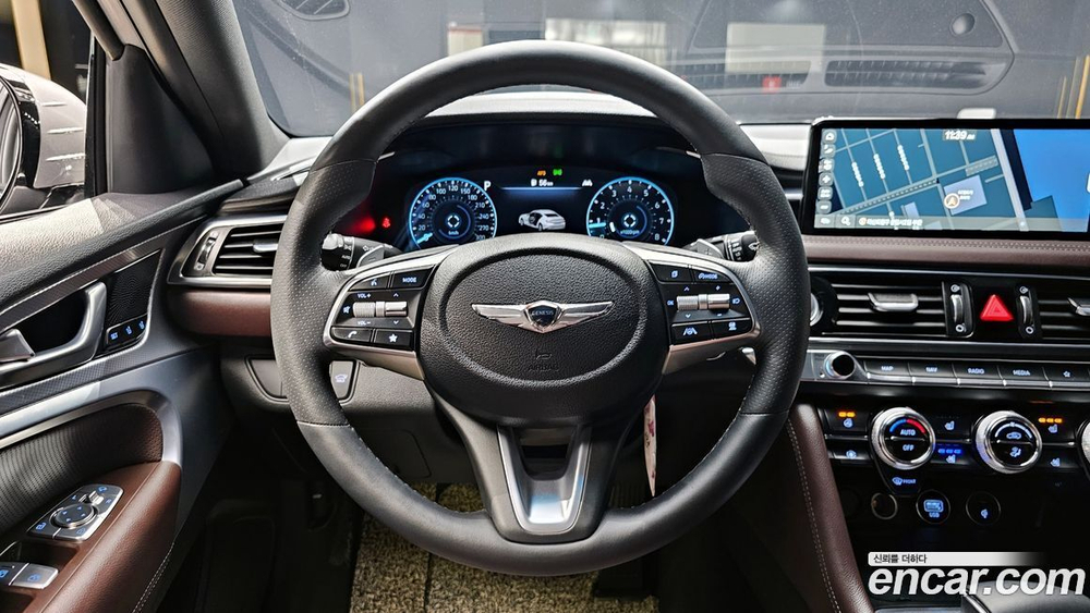 Genesis The New G70 Бензин 2.0T 4WD (04.2022)