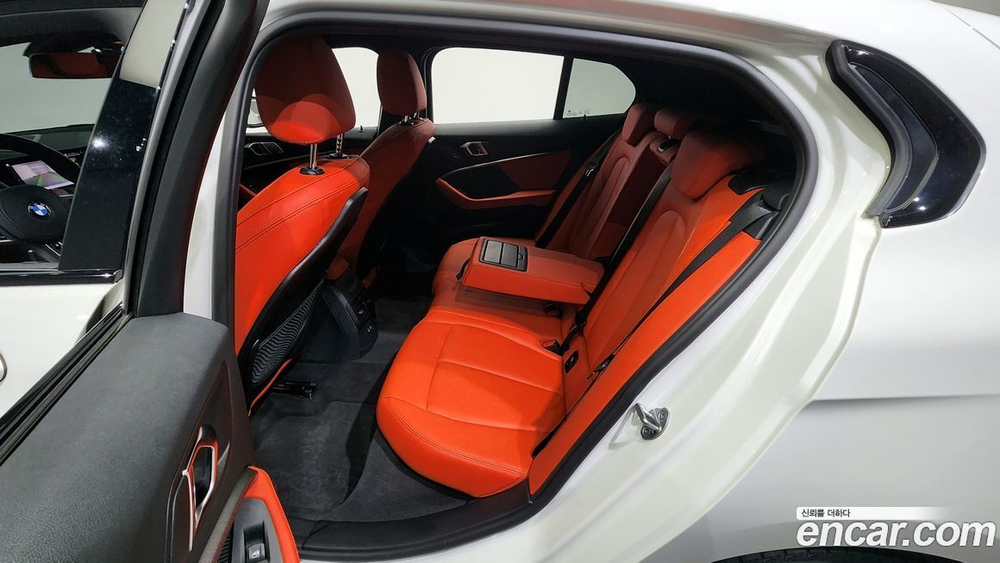 BMW 1 Series (F40) 120i M Sports (12.2021)