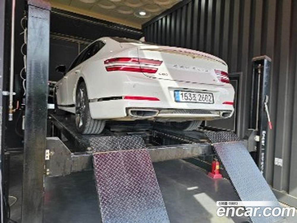 Genesis G80 (RG3) Бензин 2.5 Turbo AWD (10.2020)