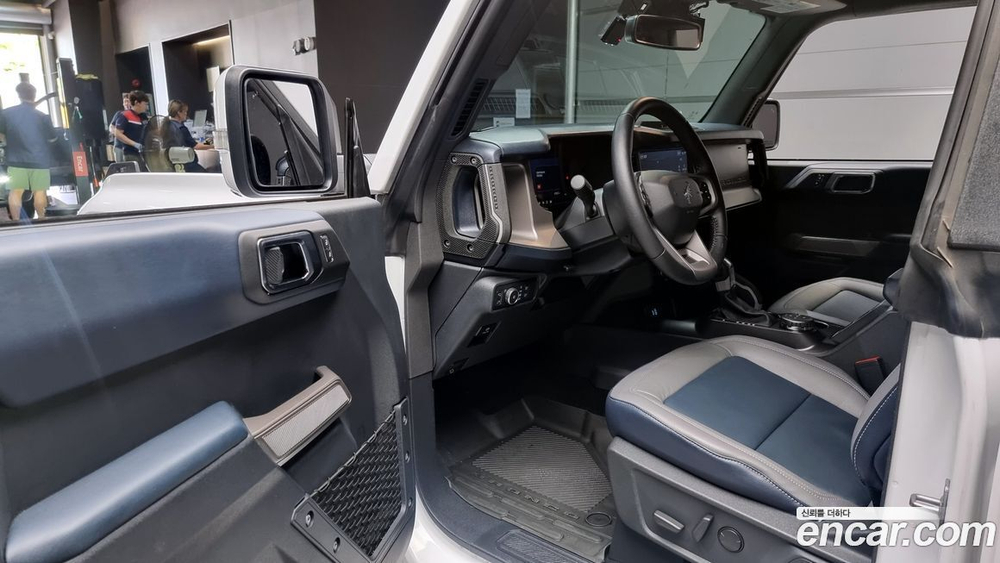 Ford Bronco 6 Generation 2.7 Outer Banks (12.2022)