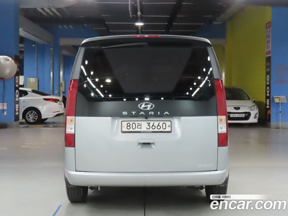 Hyundai Staria Cargo 3-х местный (06.2021)