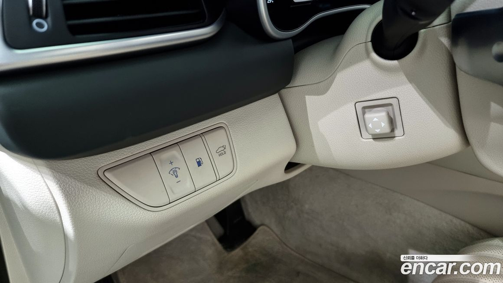 Genesis The New G70 Бензин 2.0T 2WD (07.2021)