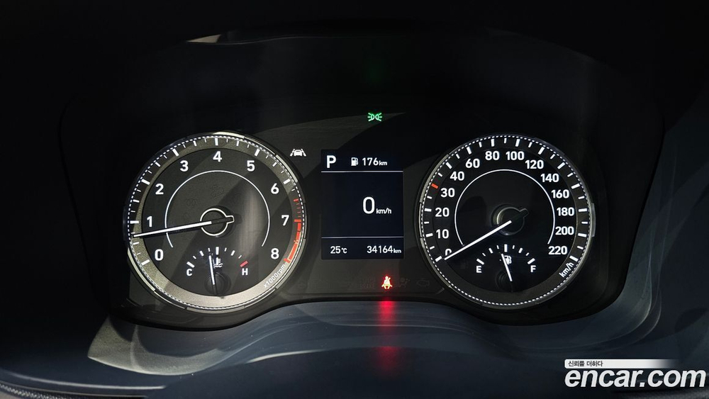 Hyundai Venue 1.6 Fluxe (10.2019)