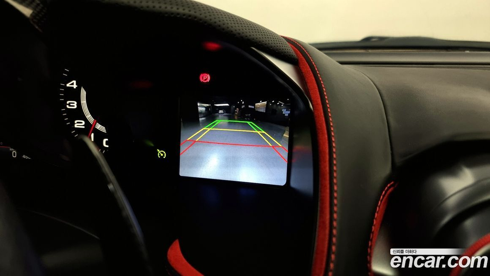 Ferrari 812 Superfast 6.5 V12 (11.2019)