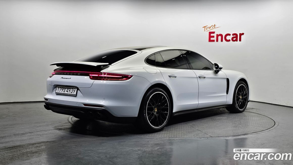 Porsche Panamera (971) 3.0 AWD (04.2020)