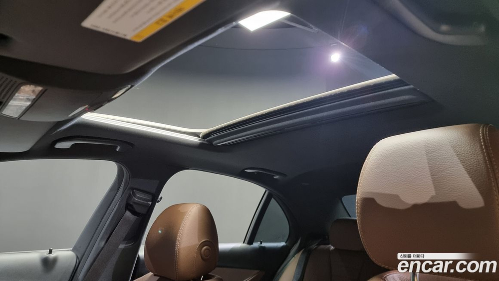 Mercedes-Benz E-Class W213 E250 Avangarde (05.2020)