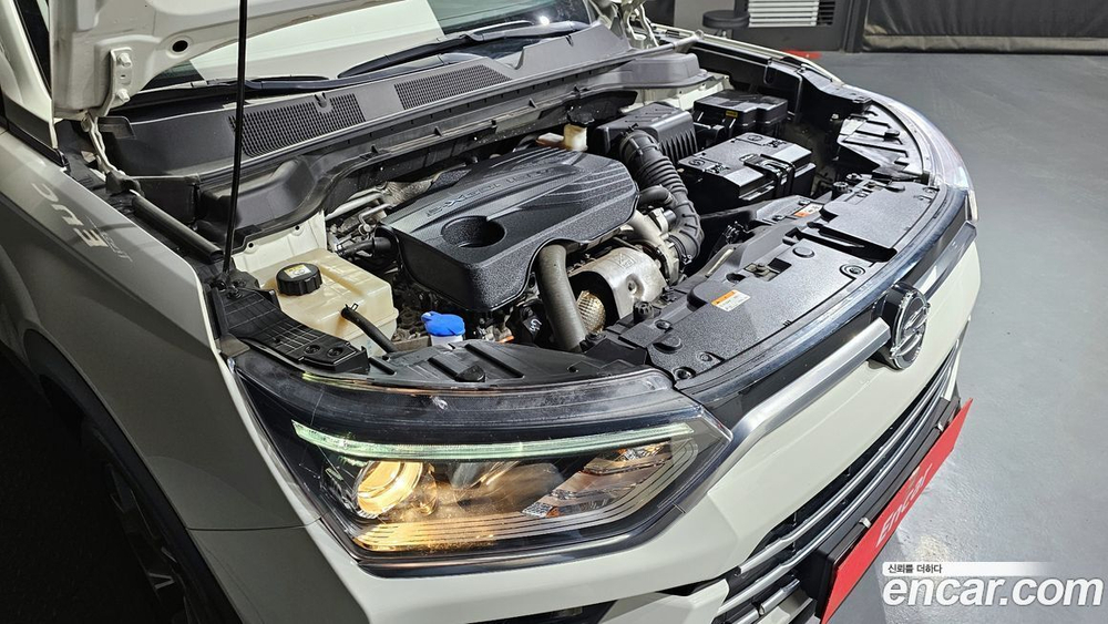 KG Mobility (Ssangyong) Beautiful Korando Бензин 1.5 2WD C5 (12.2019)