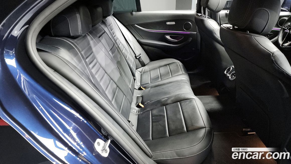 Mercedes-Benz E-Class W213 E250 Avangarde (02.2022)