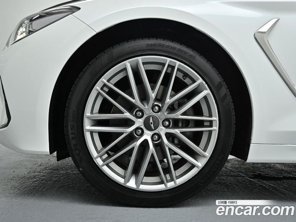 Genesis G70 2.0T AWD (08.2020)