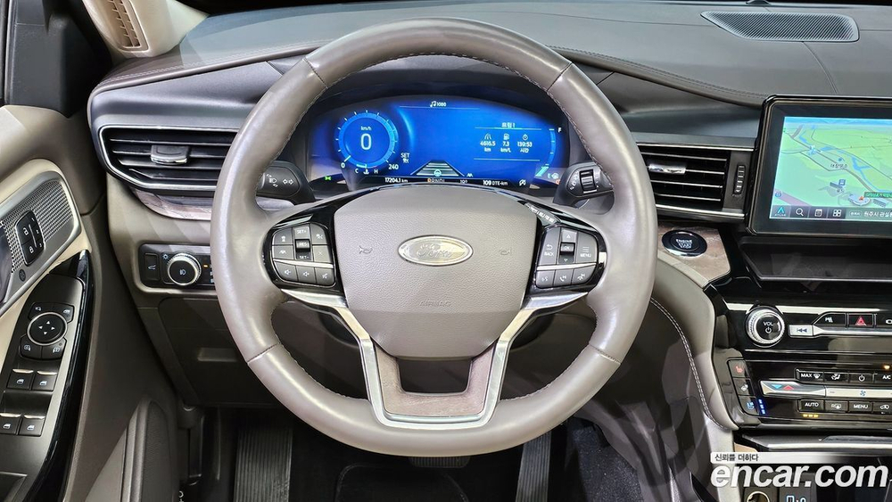 Ford Explorer 6 Generation 3.0 Platinum 4WD (04.2022)