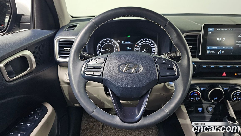 Hyundai Venue 1.6 Modern (04.2020)