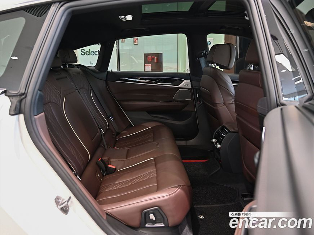 BMW 6 Series GT (G32) 640i xDrive M Sports (10.2021)