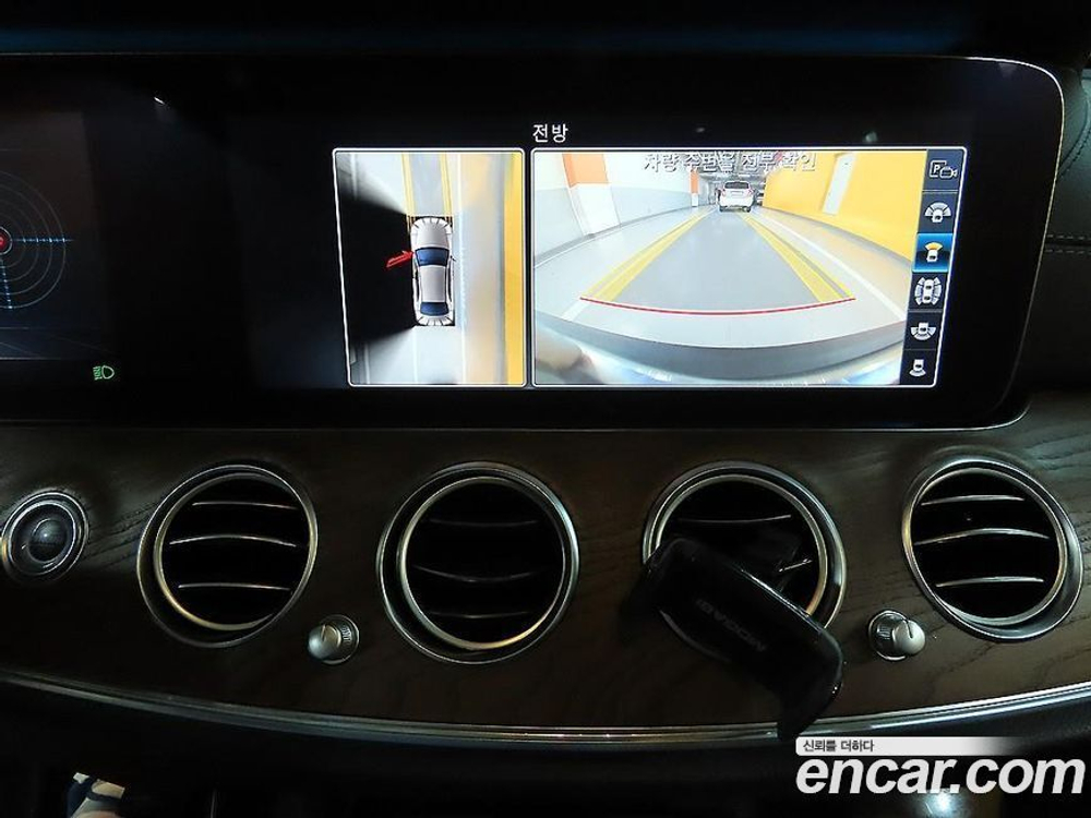 Mercedes-Benz E-Class W213 E300 4MATIC Exclusive (09.2019)