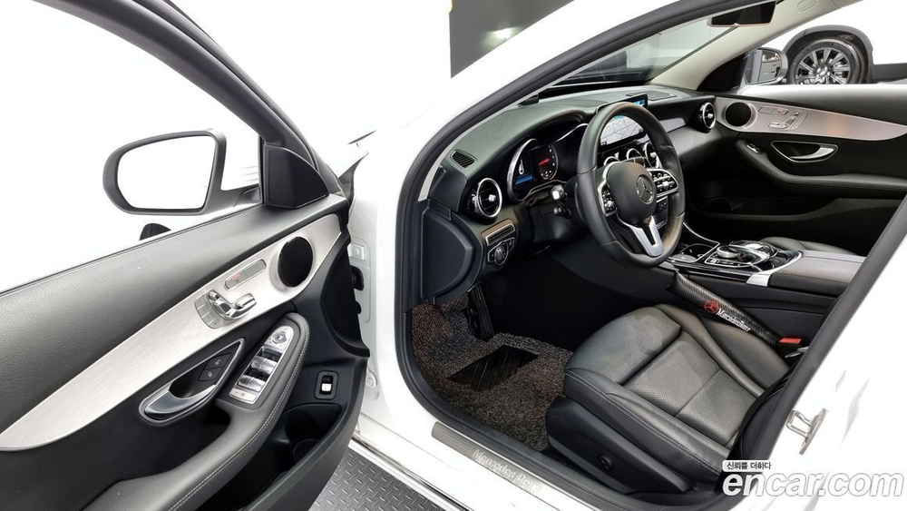 Mercedes-Benz C-Class W205 C200 Avangarde (08.2020)