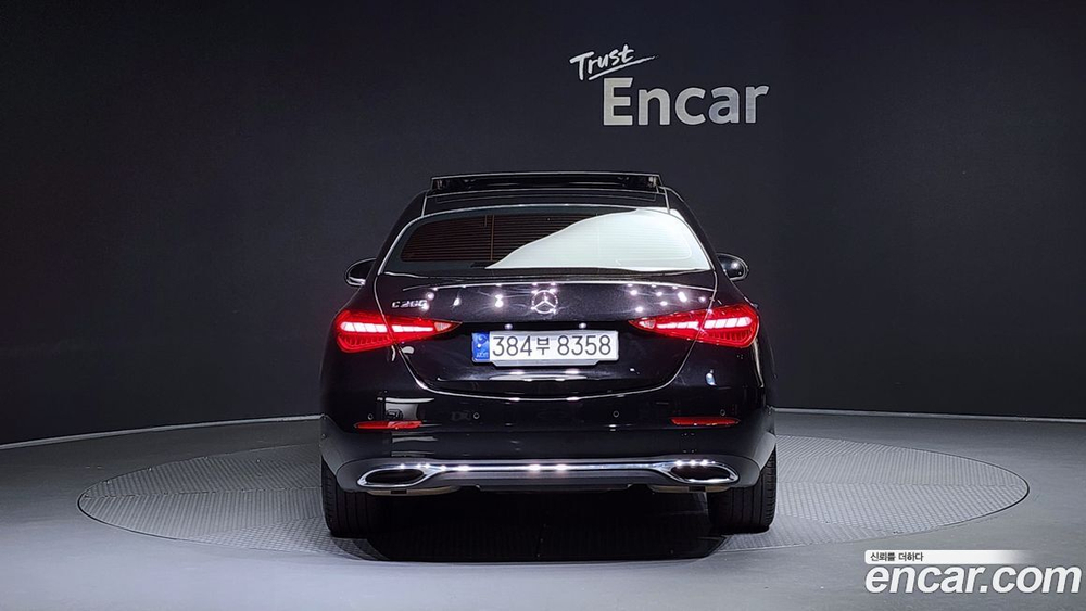 Mercedes-Benz C-Class W206 C200 Avangarde (12.2022)