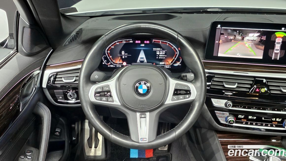 BMW 5 Series (G30) 520i M Sports (05.2022)