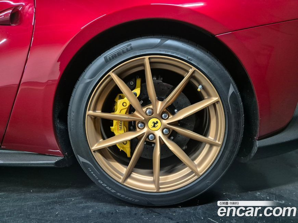 Ferrari 812 GTS 6.5 V12 (05.2021)