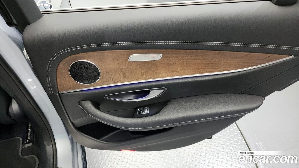 Mercedes-Benz E-Class W213 E250 Exclusive (11.2021)