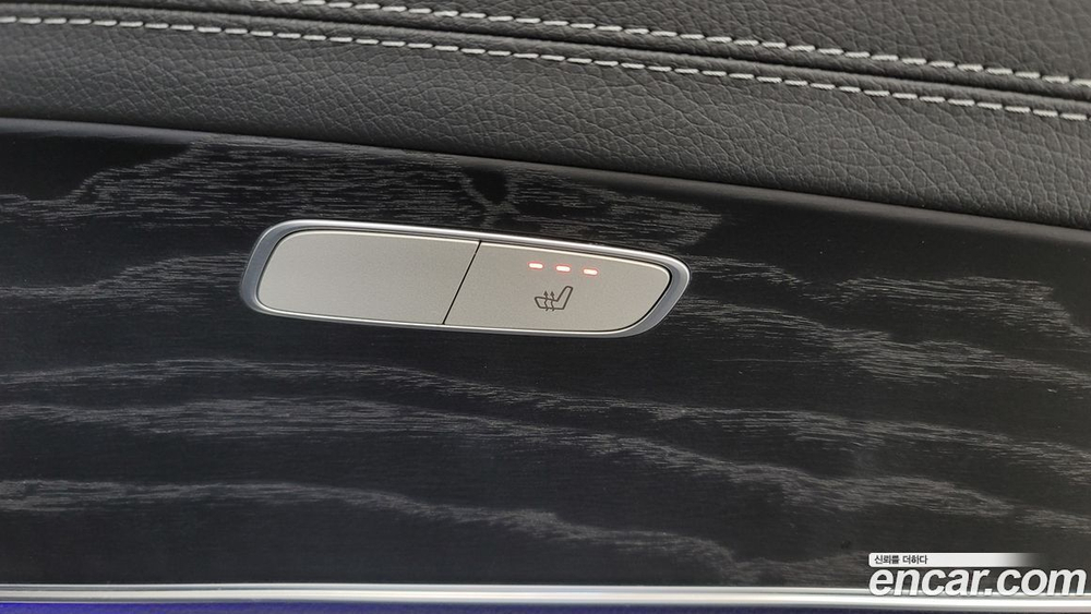 Mercedes-Benz E-Class W213 E220d 4MATIC AMG Line (11.2020)