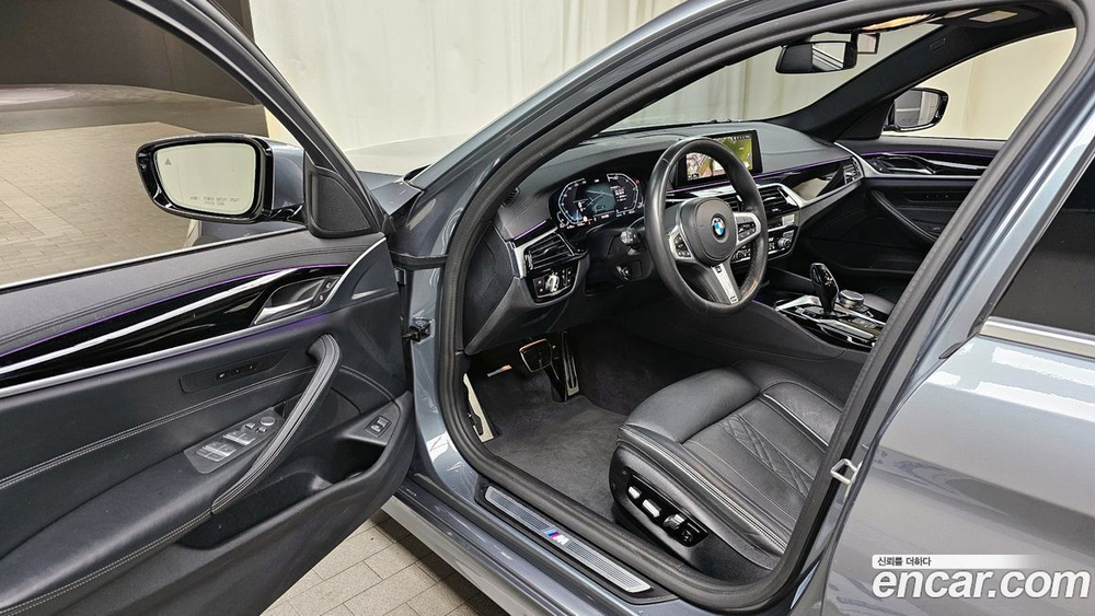 BMW 5 Series (G30) 520d M Sports Plus (04.2020)