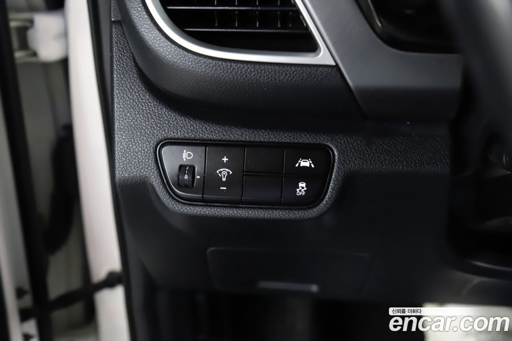 Kia Seltos Бензин 1.6 Turbo 2WD (08.2019)