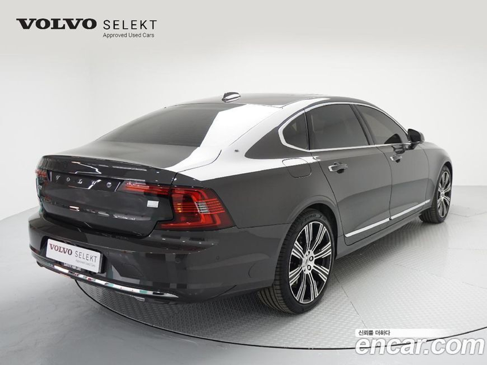 Volvo S90 T8 AWD Ultimate Bright (02.2023)