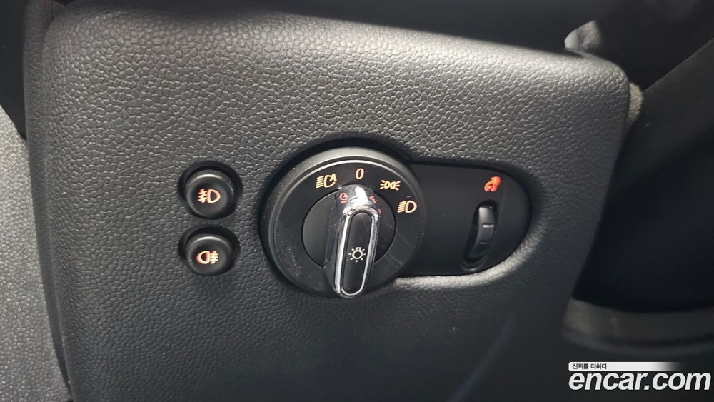 Mini Cooper HIGH (06.2020)