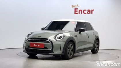 Mini Cooper 5 дверей Classic (07.2022)