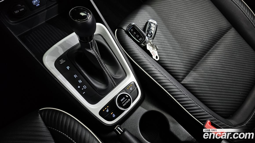 Hyundai Venue 1.6 Fluxe (08.2019)