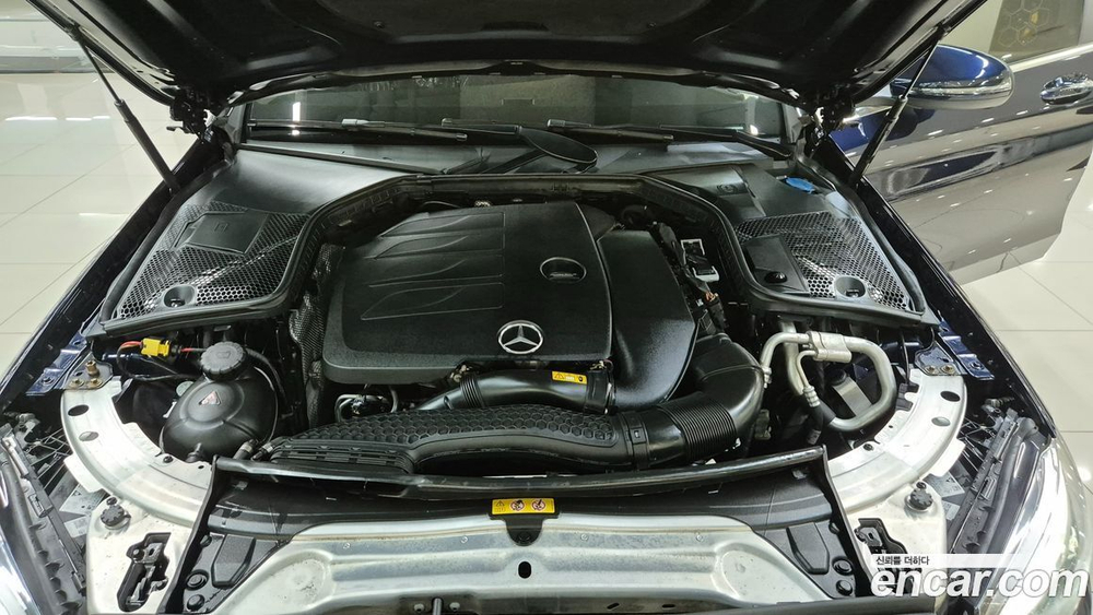 Mercedes-Benz C-Class W205 C200 (12.2019)