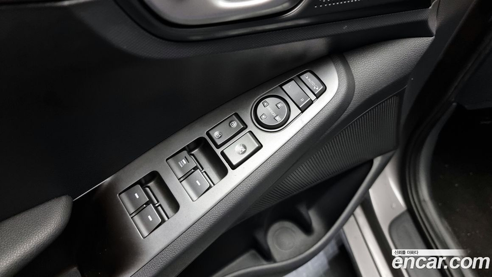 Hyundai The New Ionic Hybrid 1.6 HEV (09.2019)