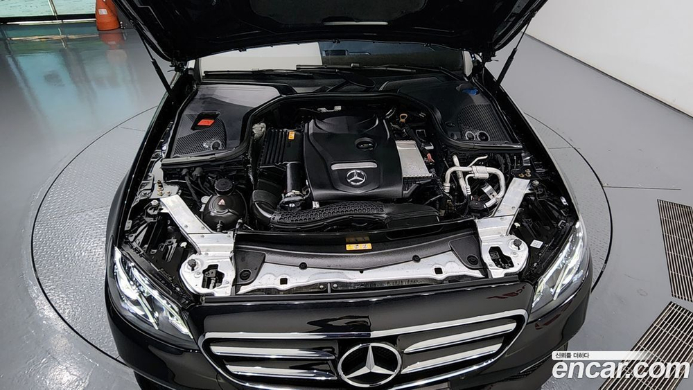 Mercedes-Benz E-Class W213 E250 Avangarde (02.2020)