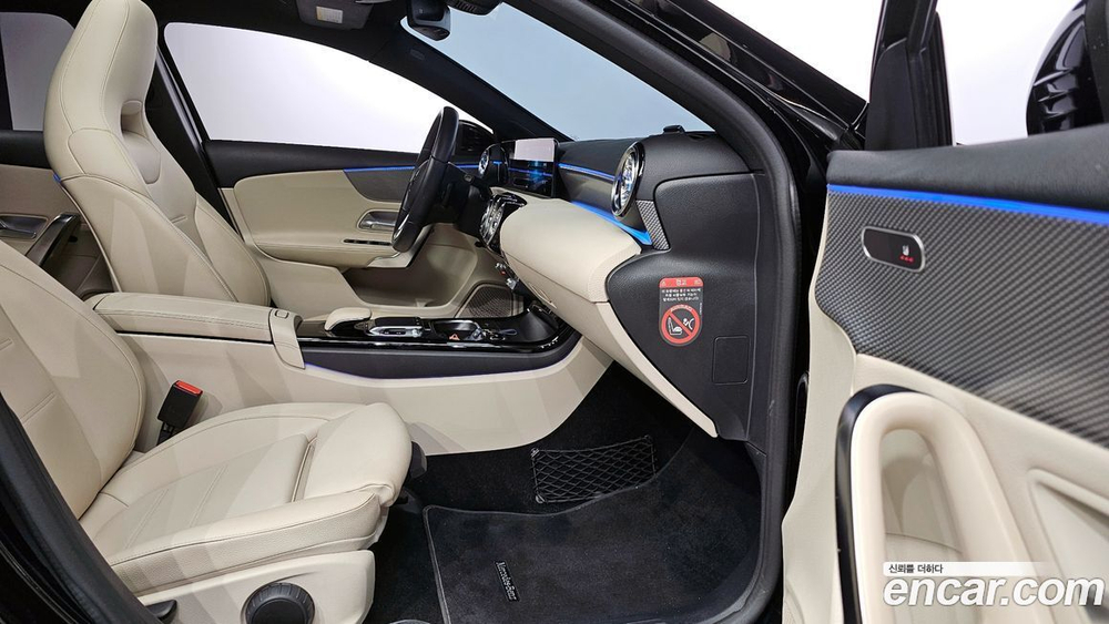 Mercedes-Benz A-Class W177 A220 Hatchback (09.2019)