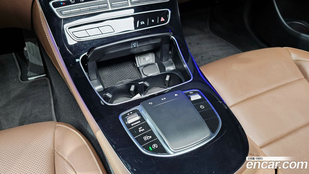Mercedes-Benz E-Class W213 E250 Avangarde (07.2022)