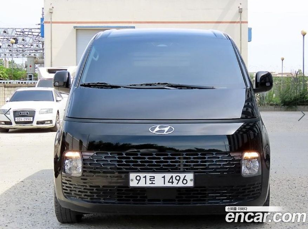 Hyundai Staria Cargo 3-х местный (09.2021)