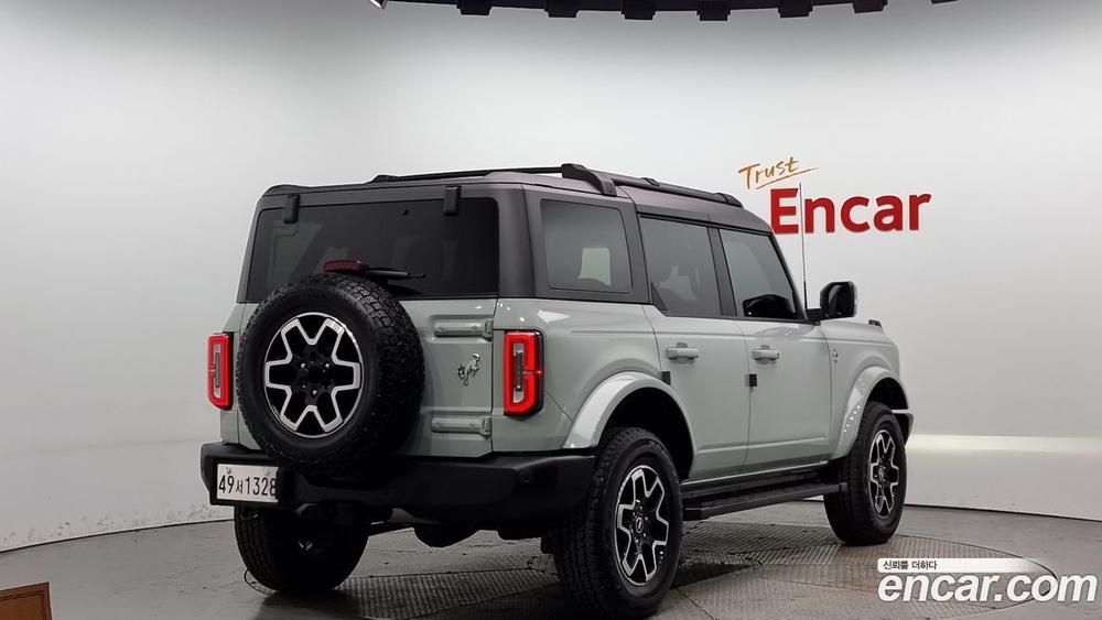 Ford Bronco 6 Generation 2.7 Outer Banks (02.2022)