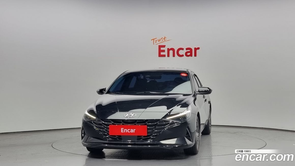 Hyundai Avante Hybrid (CN7) Smart (03.2021)
