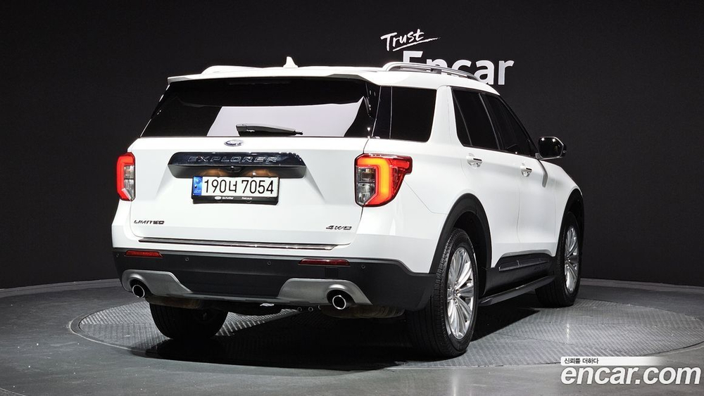Ford Explorer 6 Generation 2.3 Limited 4WD (12.2021)