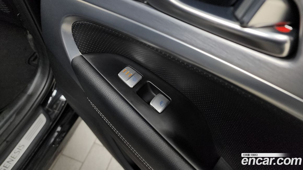 Genesis G70 2.0T AWD (08.2019)