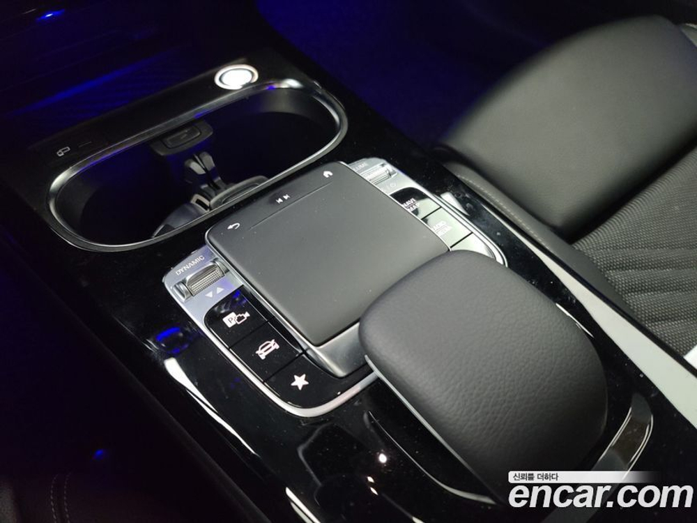 Mercedes-Benz A-Class W177 A220 Sedan (08.2020)