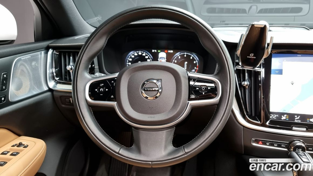 Volvo V60 Cross Country 2 Generation T5 Pro AWD (09.2019)