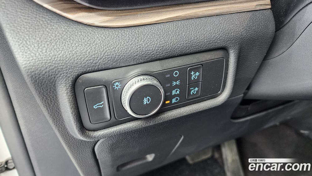 Ford Explorer 6 Generation 2.3 Limited 4WD (12.2019)