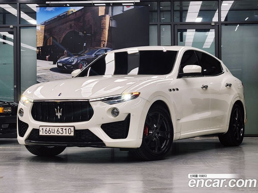 Maserati Levante 3.0 AWD GrandSport (12.2020)