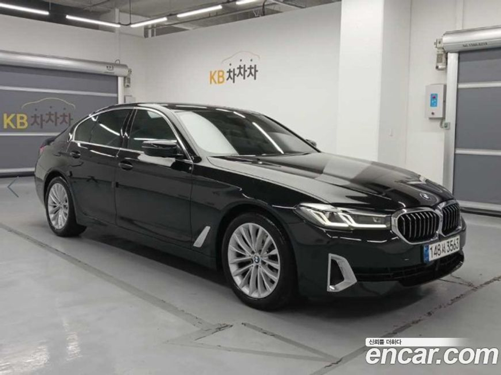 BMW 5 Series (G30) 520i Luxury (05.2021)