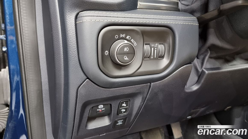 Dodge Ram Pickup 5.7 (12.2021)