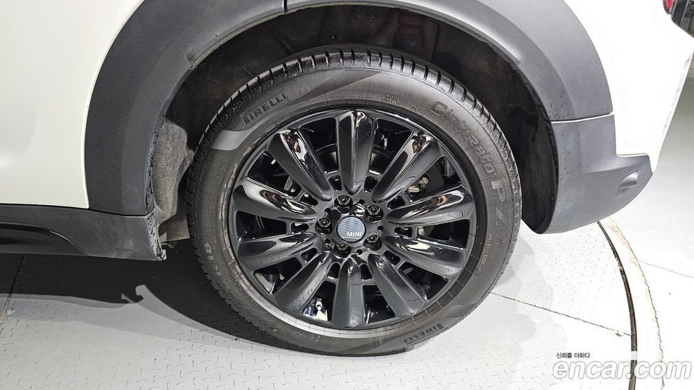 Mini Cooper S Countryman ALL4 하이랜드 Editions (12.2023)